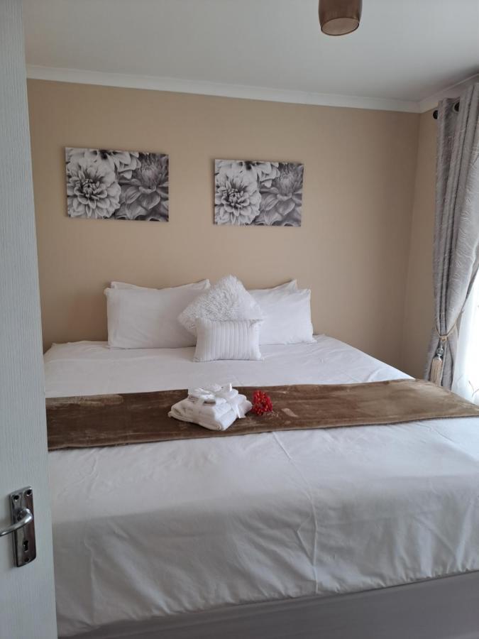 Elim Self Catering Daire Fisherhaven Dış mekan fotoğraf